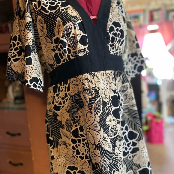 Blouse , tunic with elastic back and bow - Picture 7 of 8